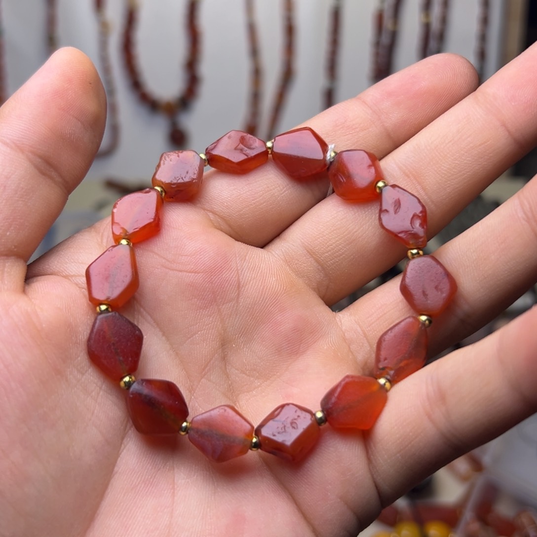 玛瑙/玉髓颈饰未镶嵌