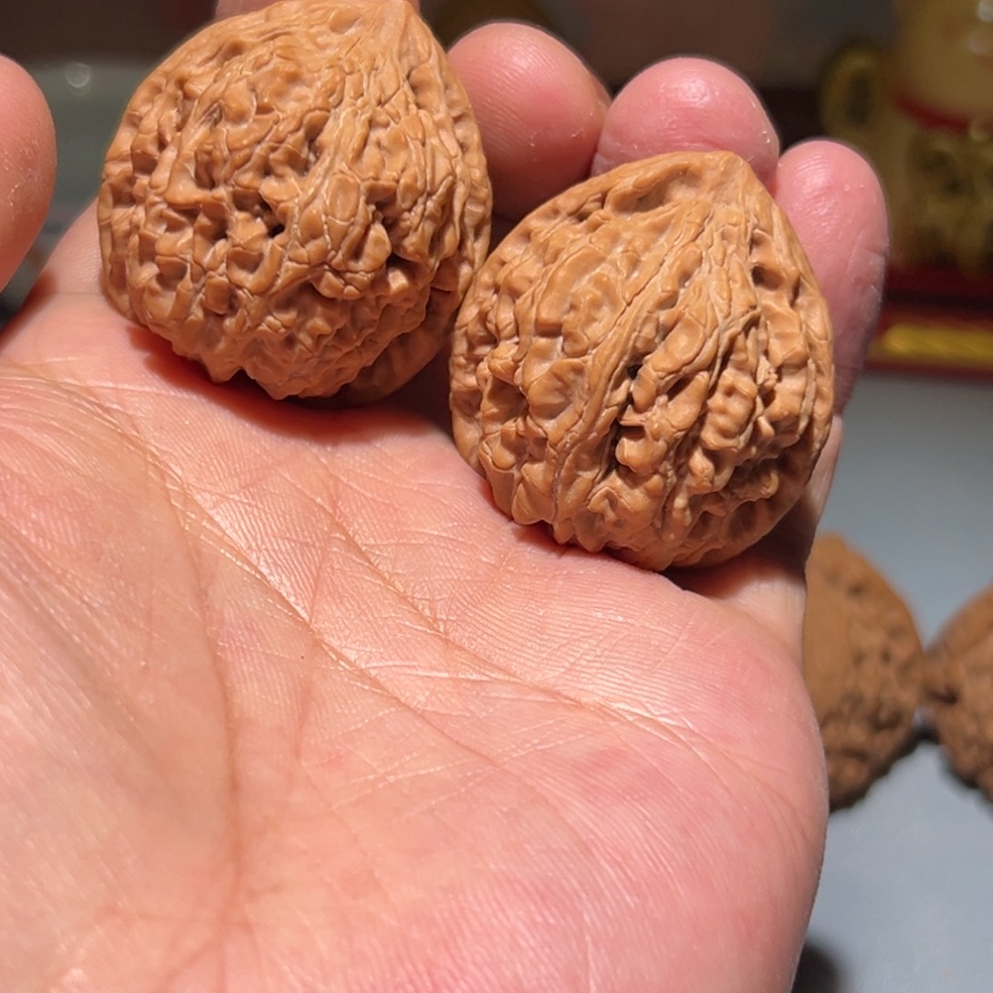 瑞麟文玩核桃坐佛福利 35.35.37 微瑕介意勿拍