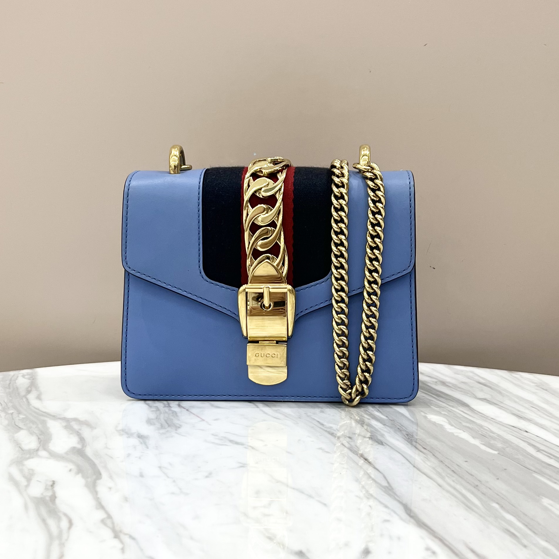 99新 GUCCI/古驰 98新，蓝金Sylvie塞尔维亚迷你号单肩斜挎包