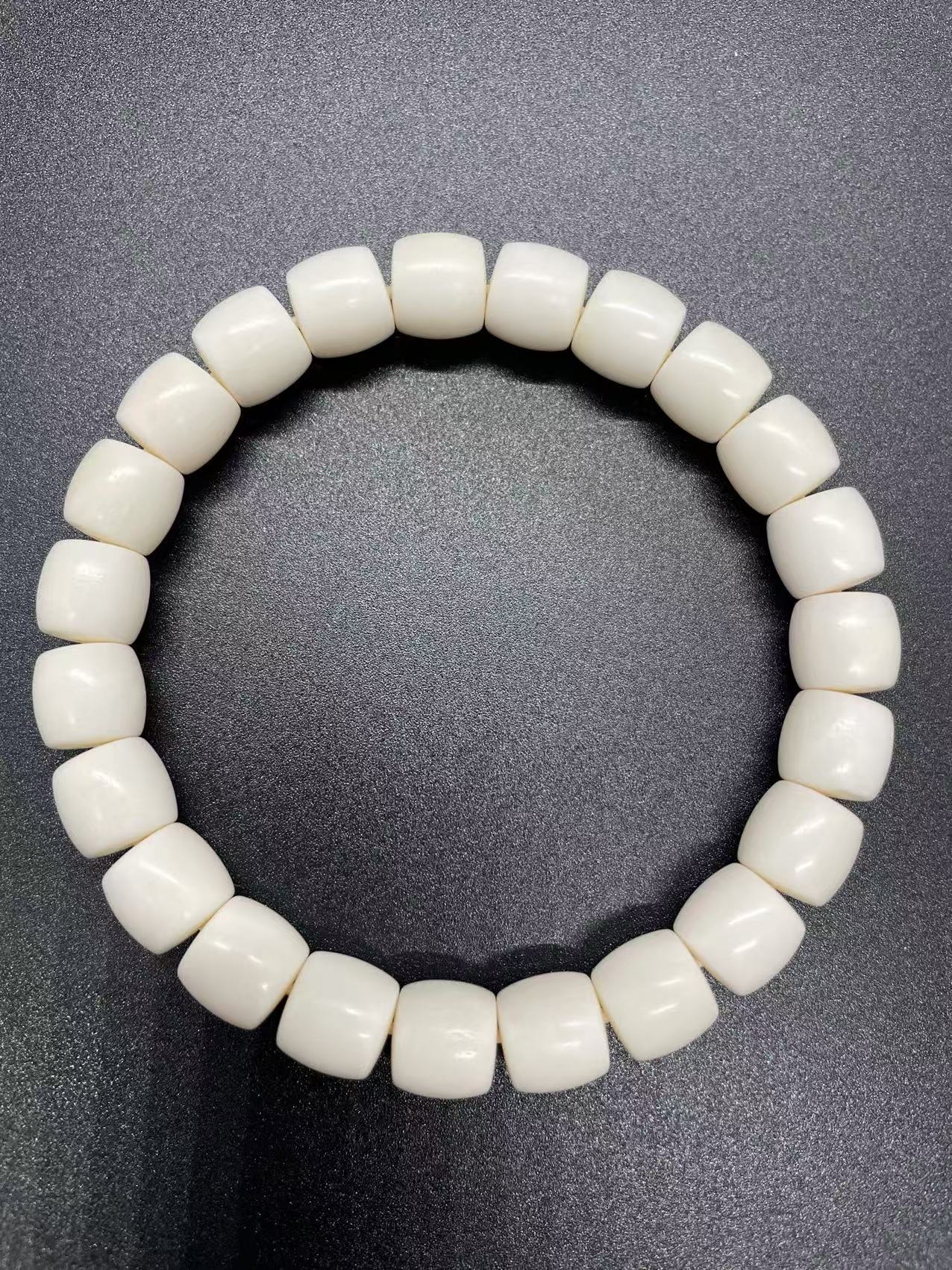 9*8直切鹿角手串 养殖鹿角 精品时尚百搭款 高密高度 素圈