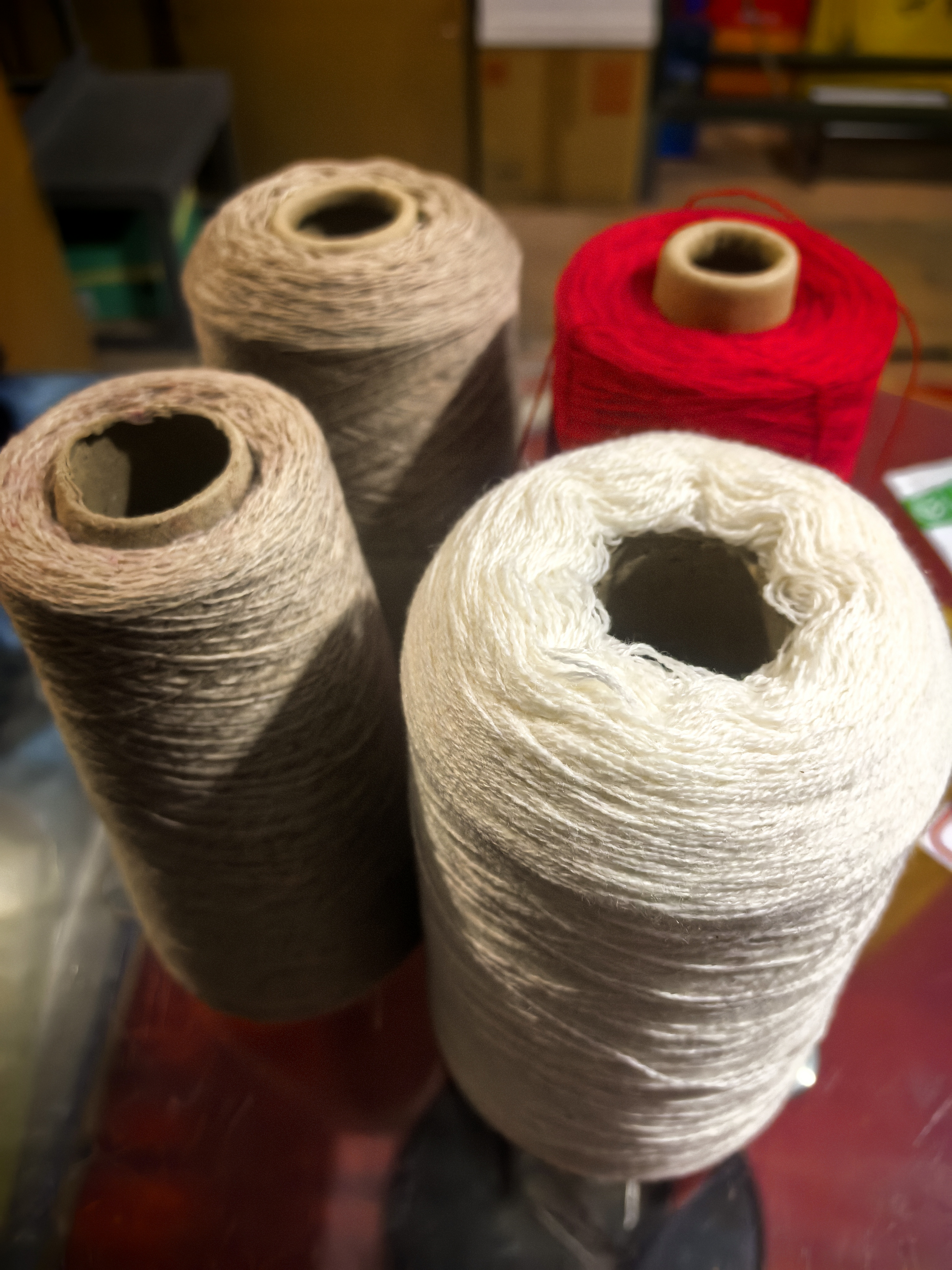 手编特色纱线柔软亲肤保暖舒适适合手工编织衣物