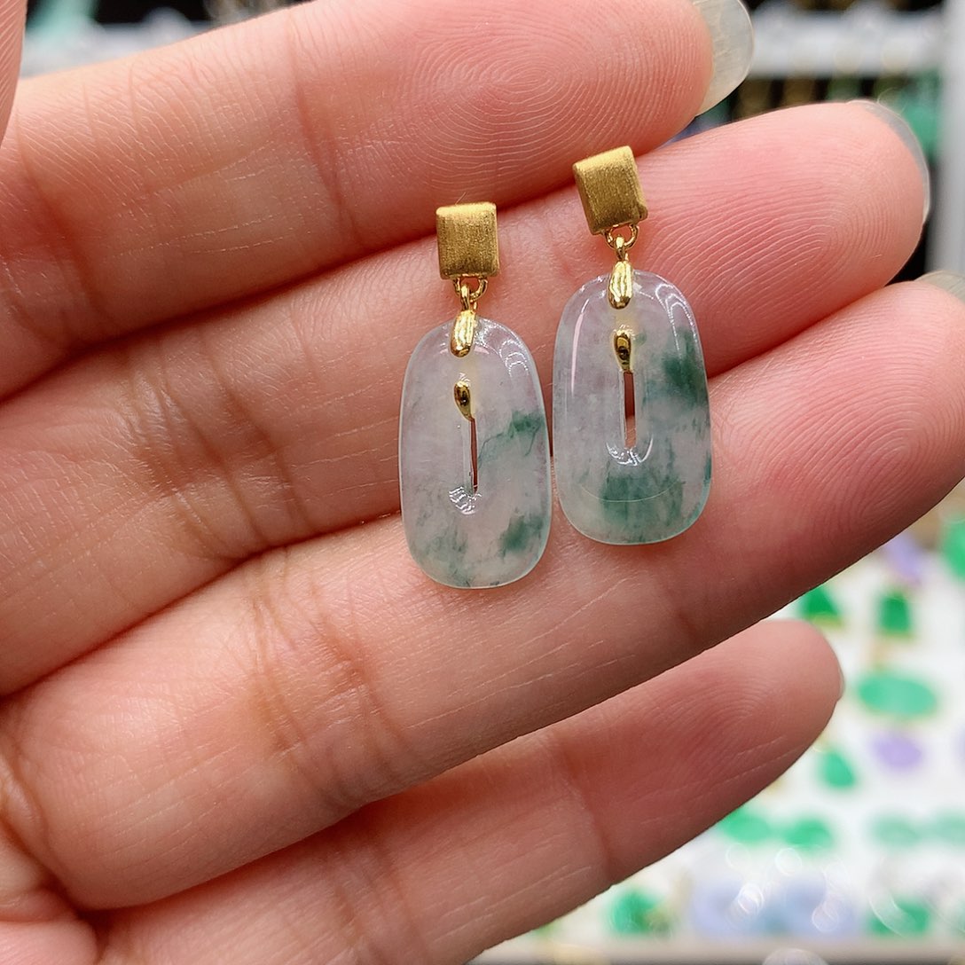 翡翠耳饰18K金镶嵌的