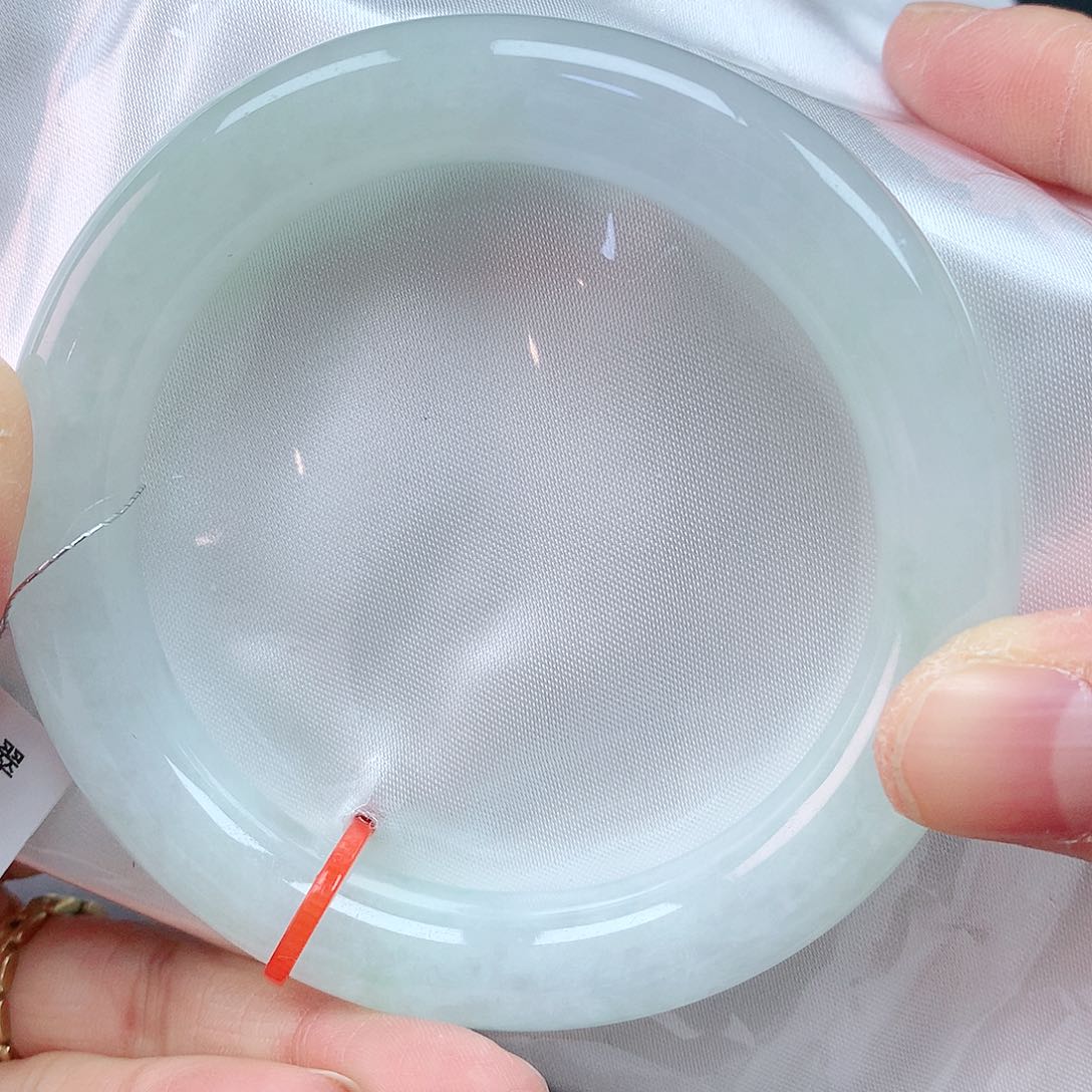 翡翠手镯未镶嵌56胖