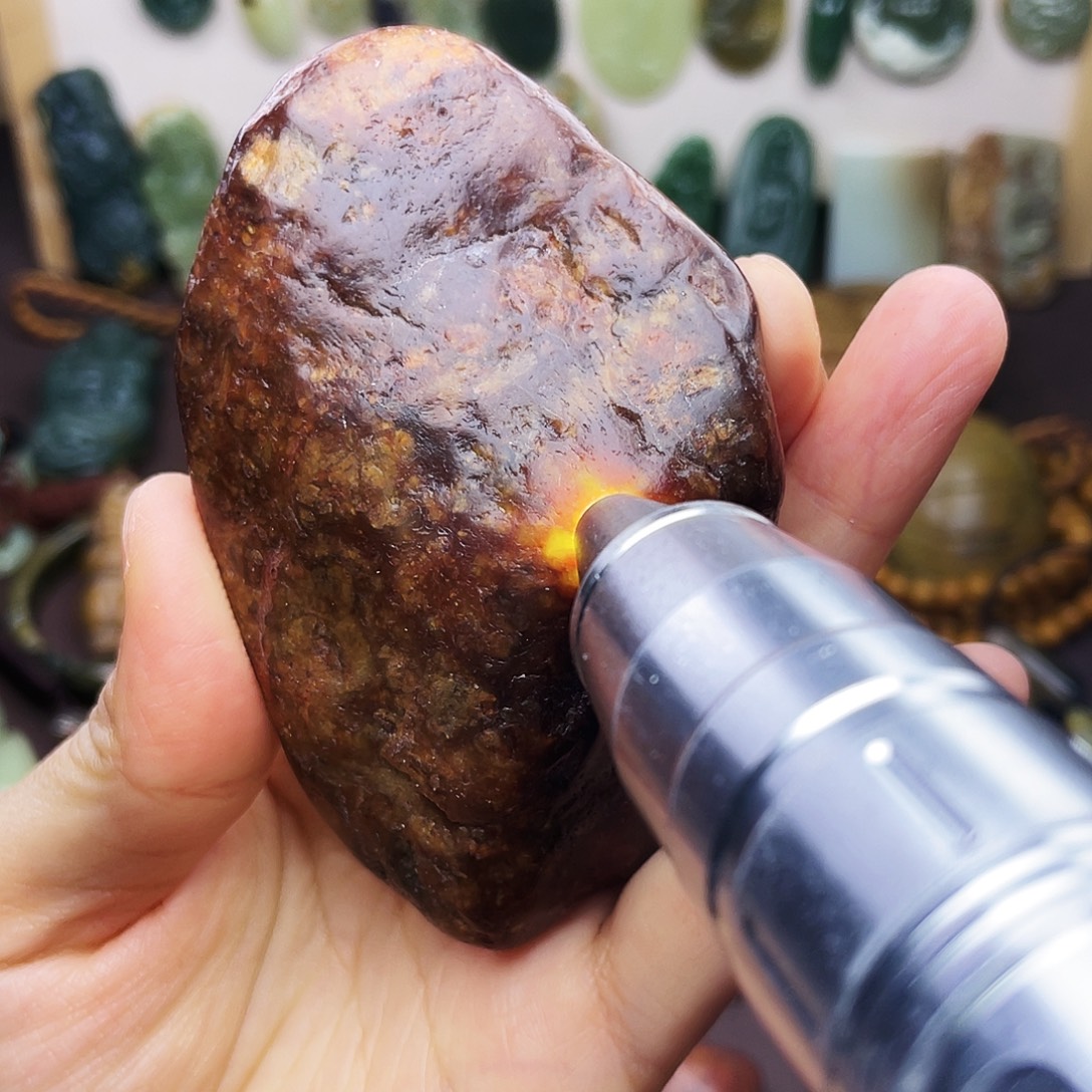 岫岩河磨玉（透闪石质玉）未镶嵌颈饰