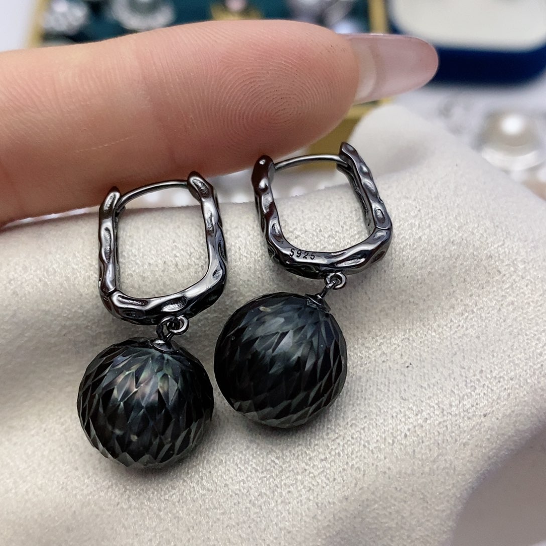 【闪购商品】海水珍珠耳饰银S925镶嵌33