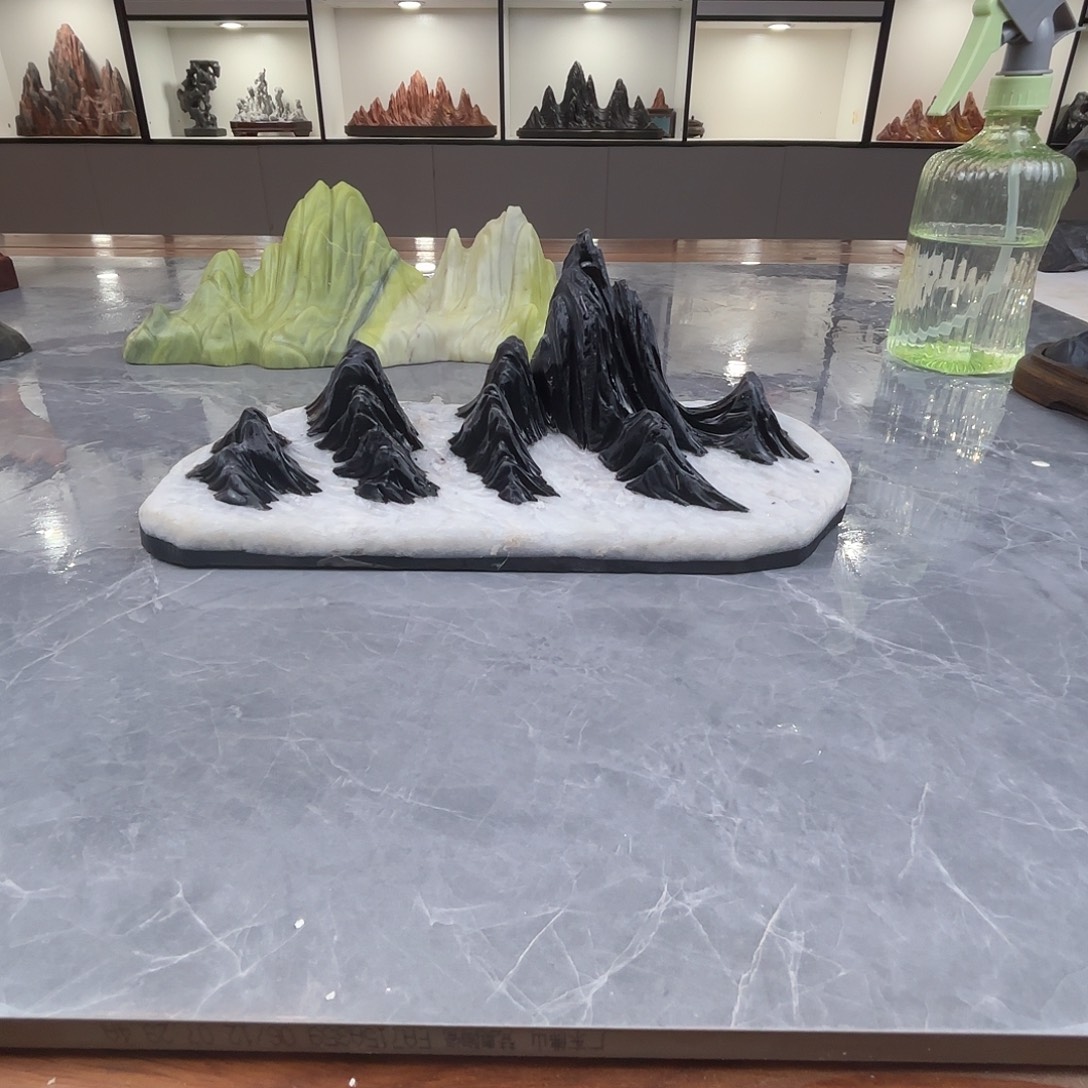 经***电石材灵璧石雕刻山峰摆件
