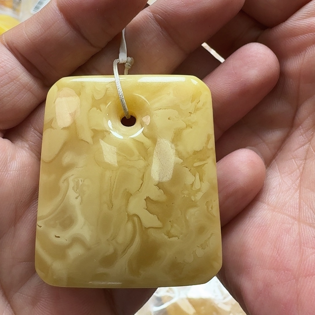 琥珀未镶嵌珠宝奇石142