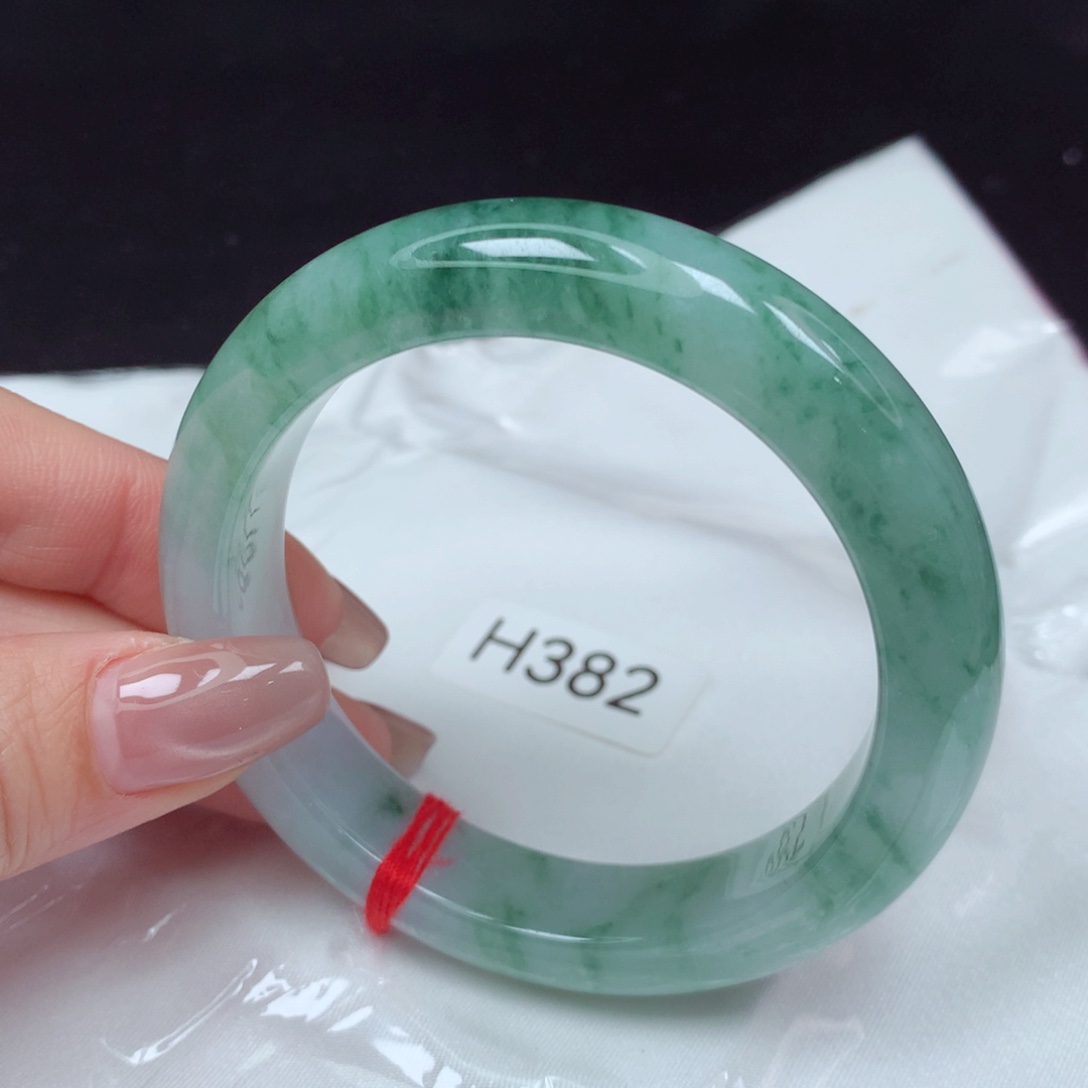 翡翠手镯未镶嵌手镯55