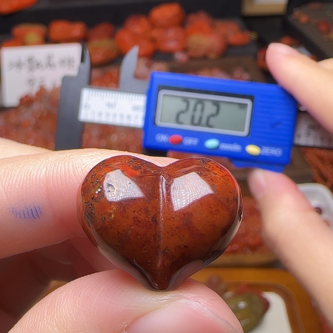 z***g南红玛瑙未镶嵌颈饰