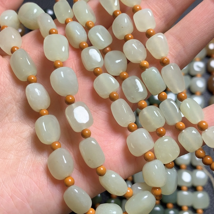 【闪购商品】和田玉颈饰未镶嵌