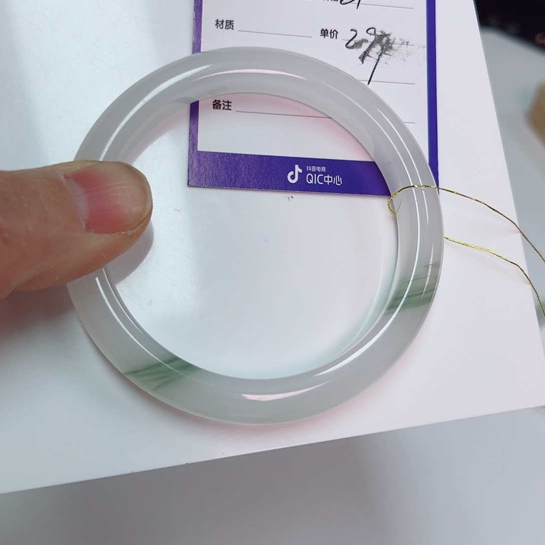 石英质玉手镯未镶嵌没*字