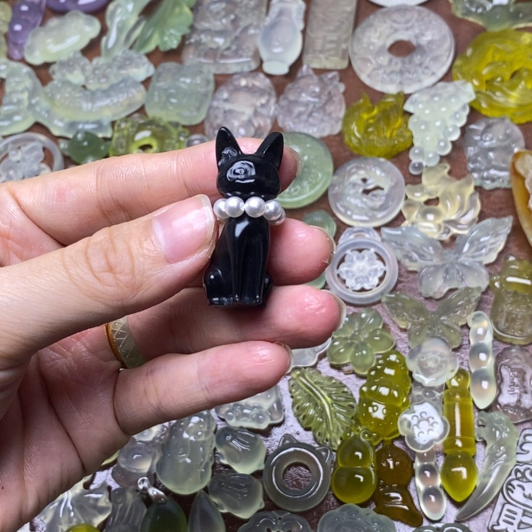 蛇纹石玉合金项链