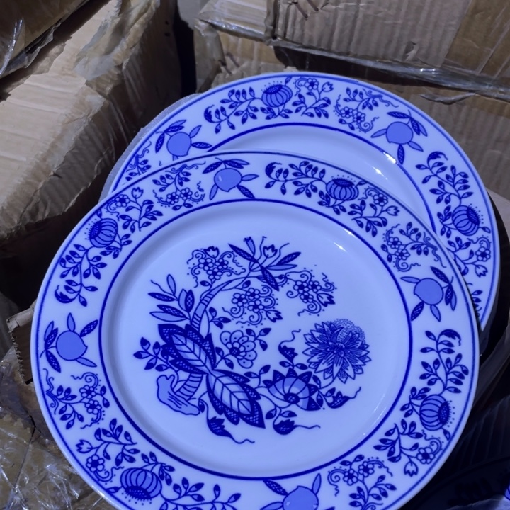 摆件陶瓷盘子碗砂锅都有20口径