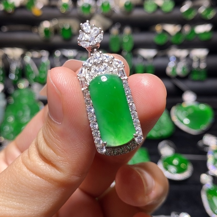 翡翠银S925镶嵌颈饰天然翡翠