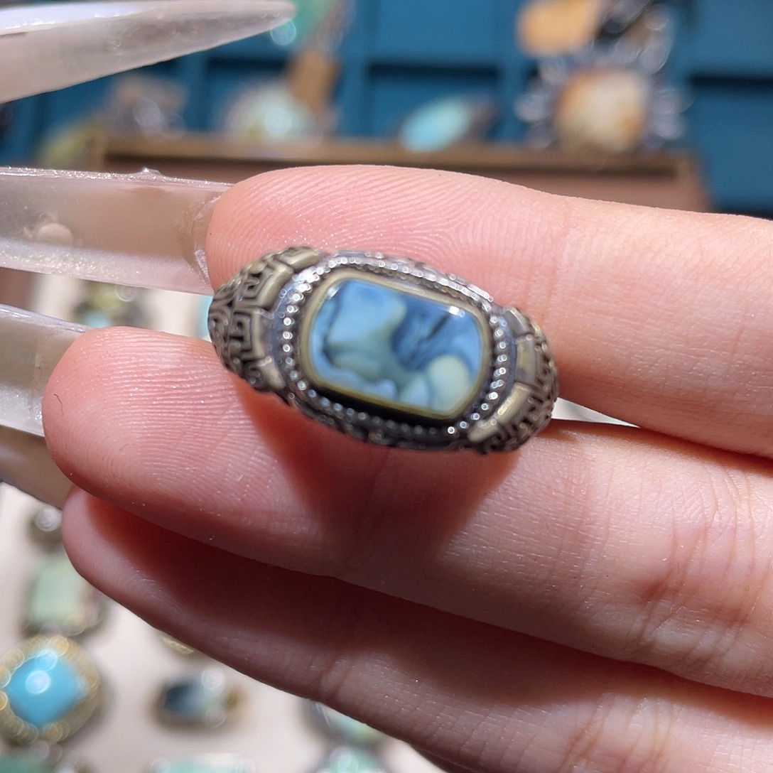 小****琥珀银S925镶嵌戒指