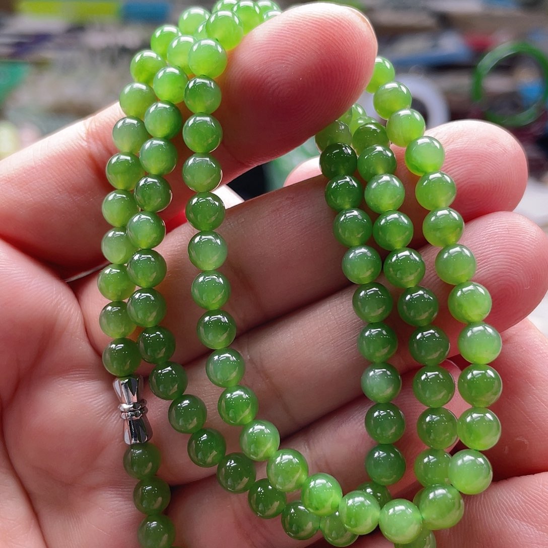 和田玉（碧玉）未镶嵌颈饰