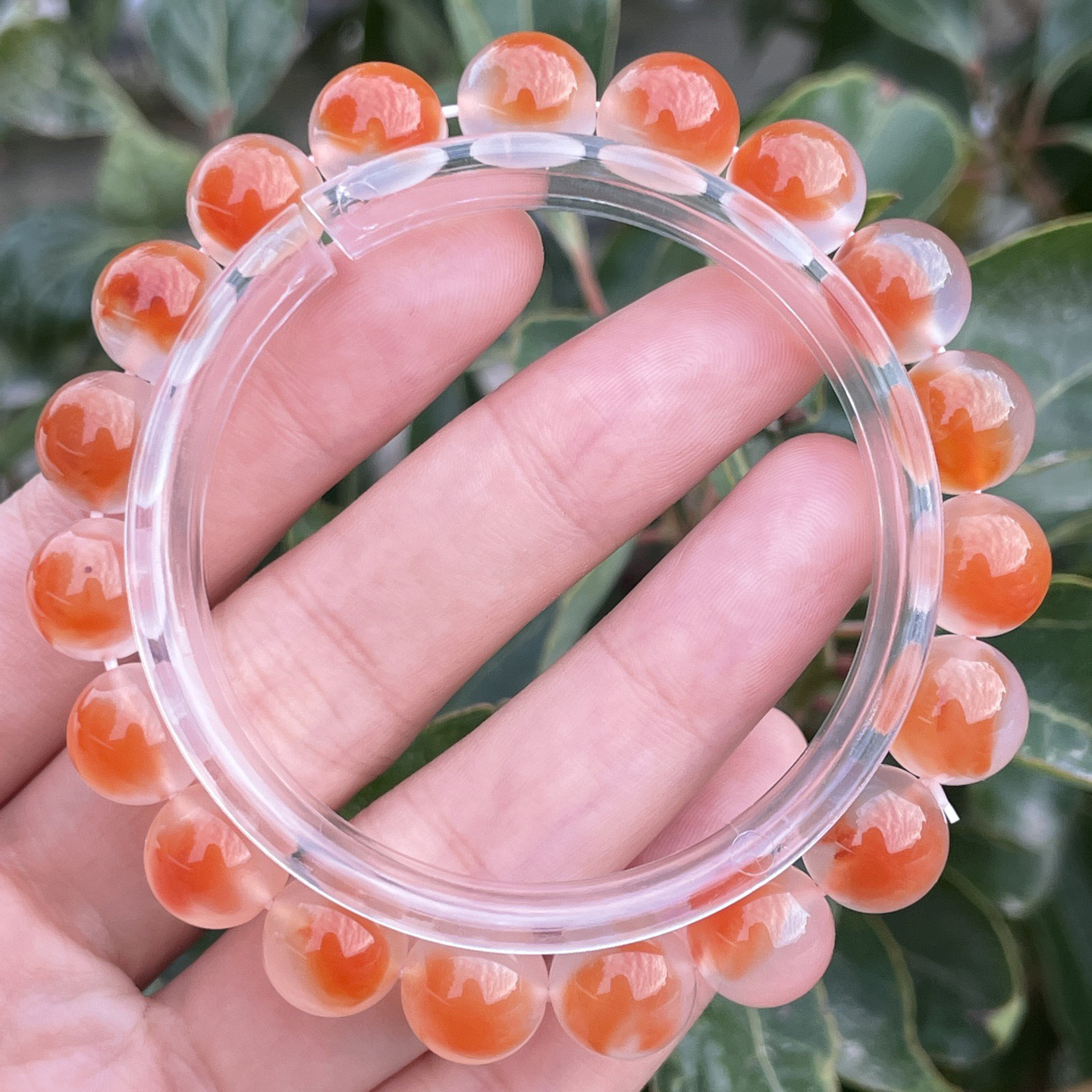 精品南红10.5mm单圈手串，特色溏心蛋，底通透，非常漂亮，多样性发货