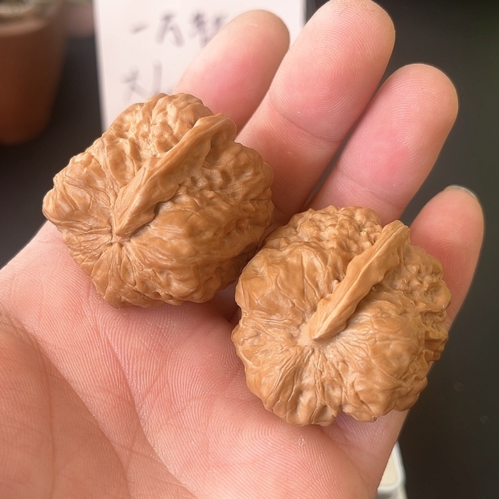 文玩核桃把件36尺青蛙小鸟