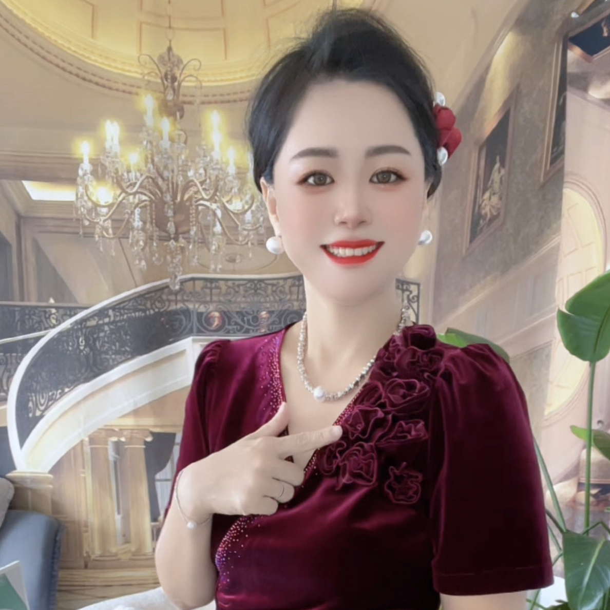 喜婆婆喜妈妈新款南韩金丝绒玫瑰花镶钻连衣裙