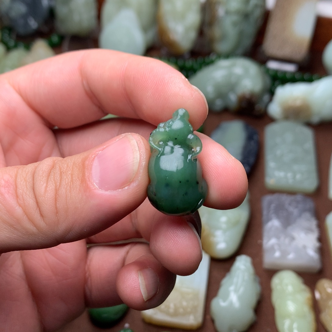 和田玉挂件未镶嵌寒****8