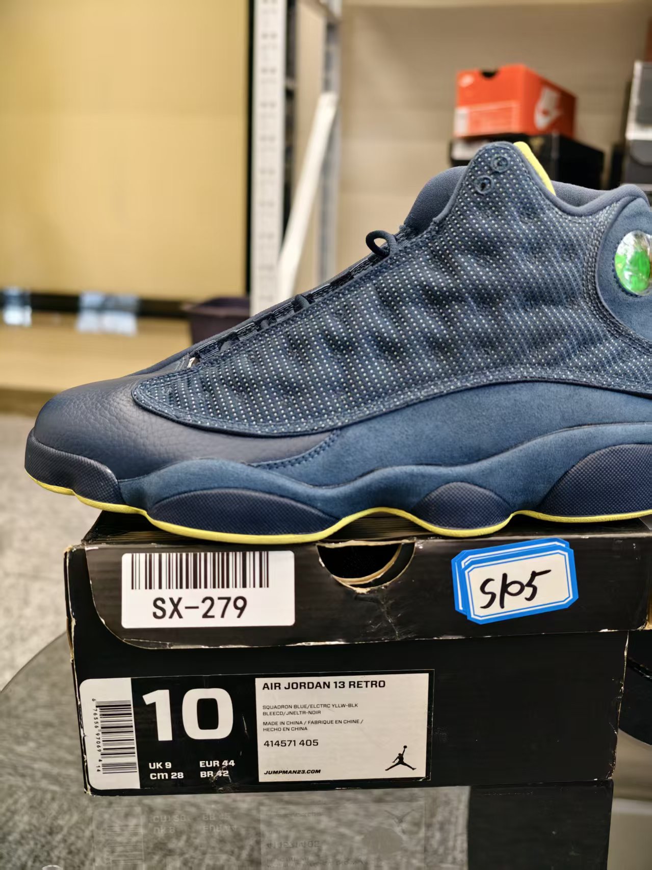 Nike aj13蓝黑高帮 44码 11月26 全新原盒 GUI