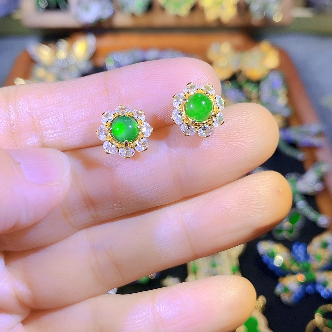 颈饰银S925镶嵌翡翠