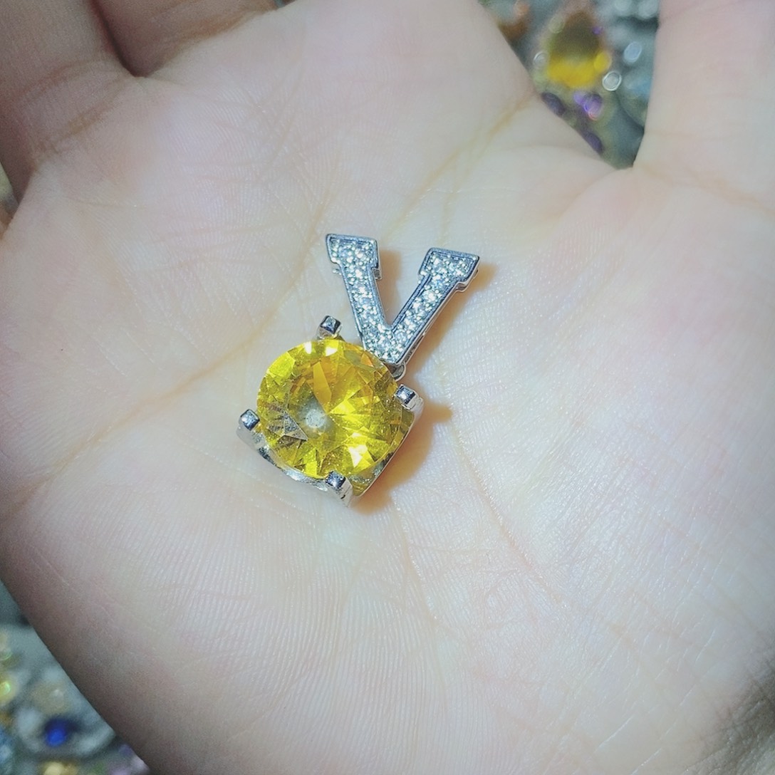 【闪购商品】托帕石耳饰银S925镶嵌