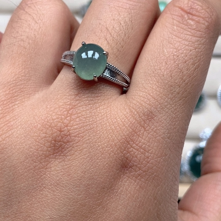 翡翠未镶嵌戒指戒指