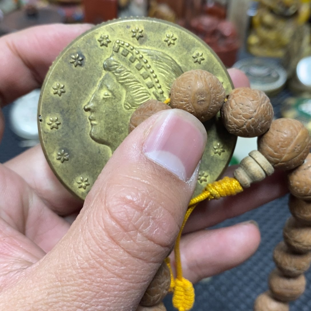 白玉菩提吊坠收藏