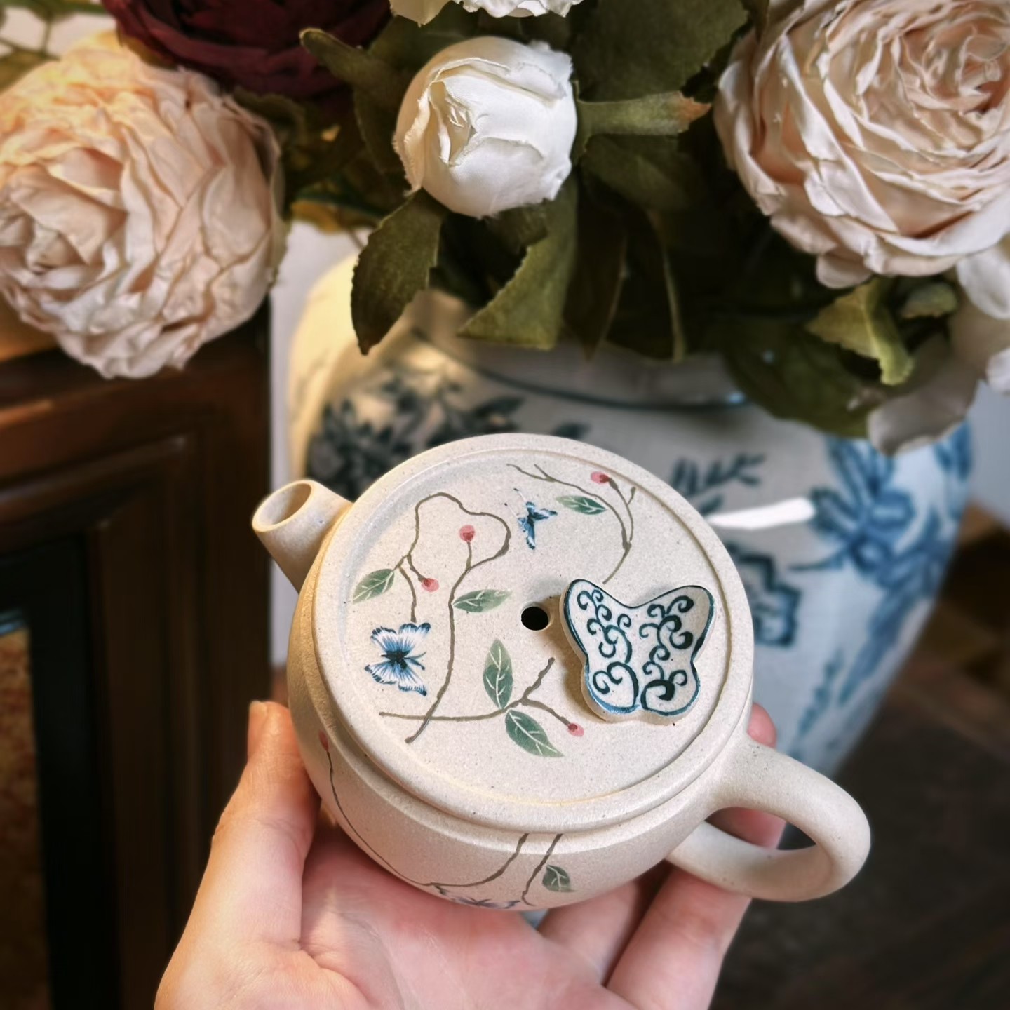 高端紫砂白段泥蝴蝶汉瓦140cc泥绘女生茶具功夫茶器可爱纯手工