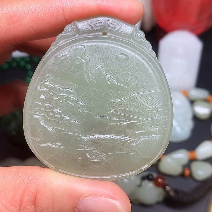 和田玉未镶嵌颈饰