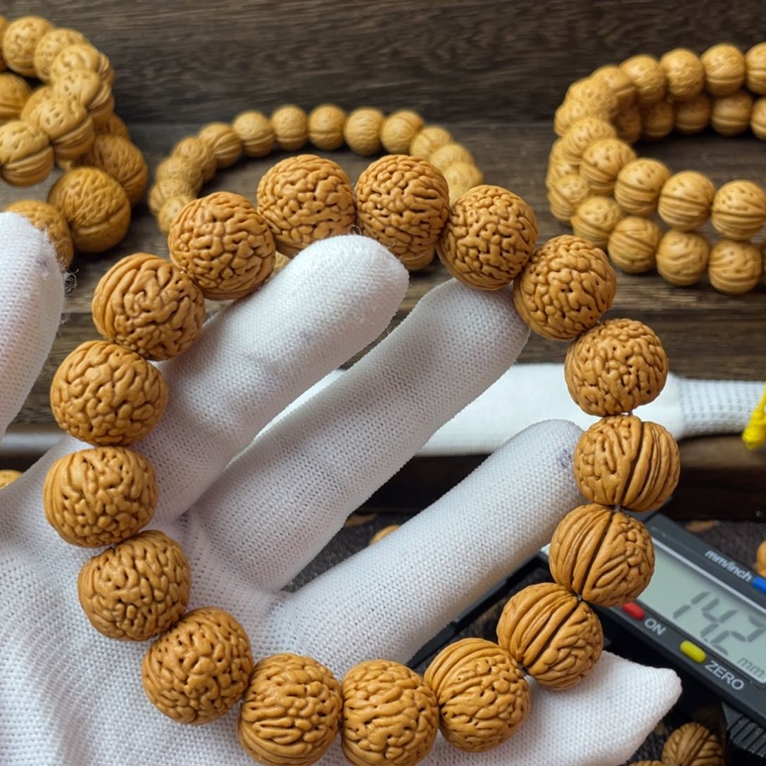 吊坠桃核維*多野生蟠龙