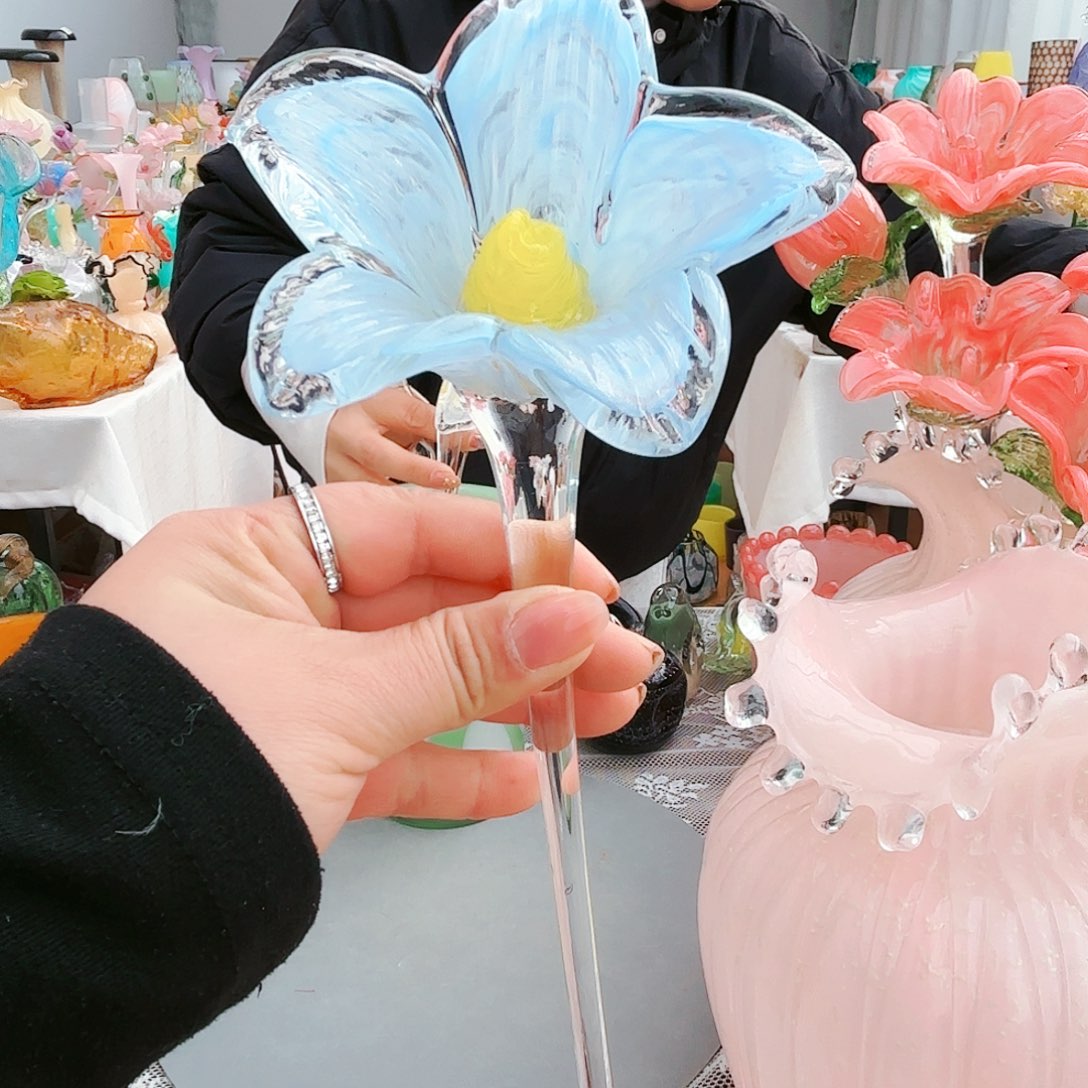 福利不退不换琉璃花瓶艺术品