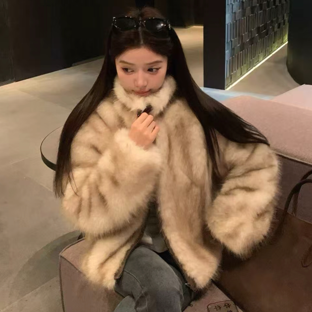 【猫本家】晕染渐变草草外套