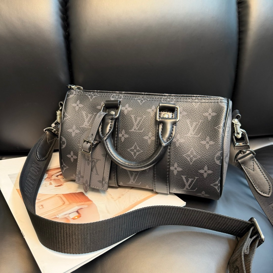 95新 LouisVuitton/路易威登 Lv 黑武士老花 keepall25/663354678