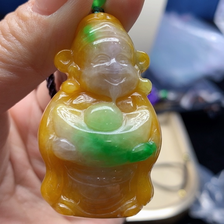 翡翠颈饰未镶嵌吊坠