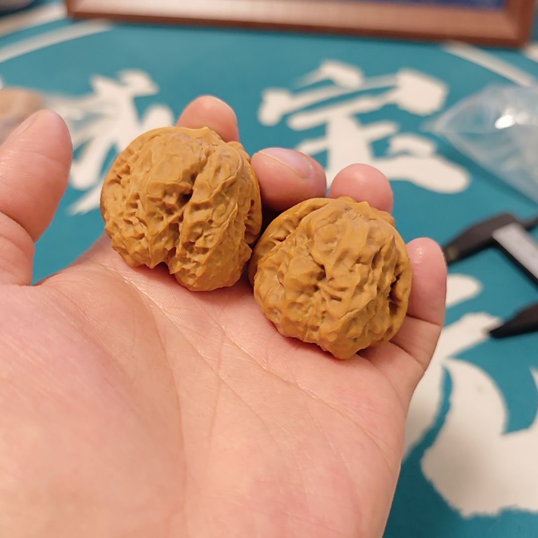 z*t文玩核桃蛤蟆头三九加