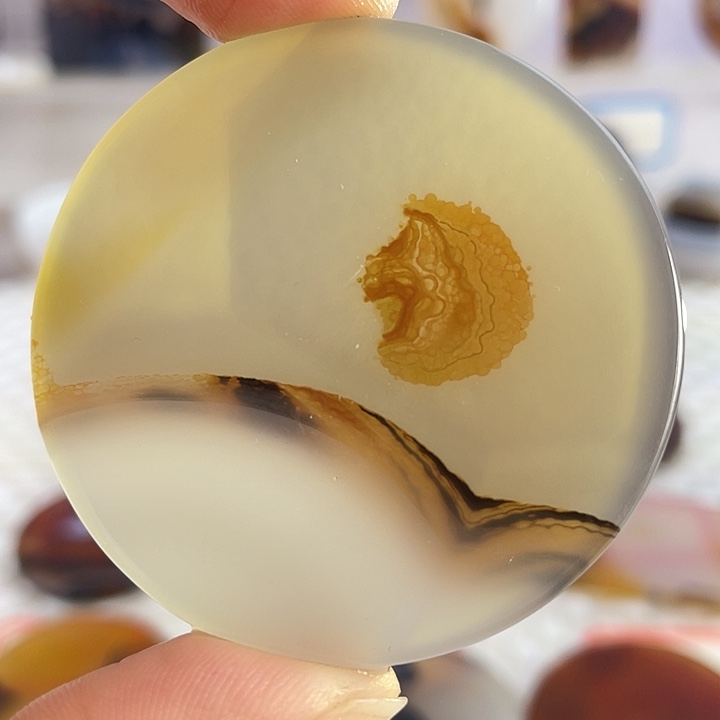 玛瑙/玉髓未镶嵌颈饰