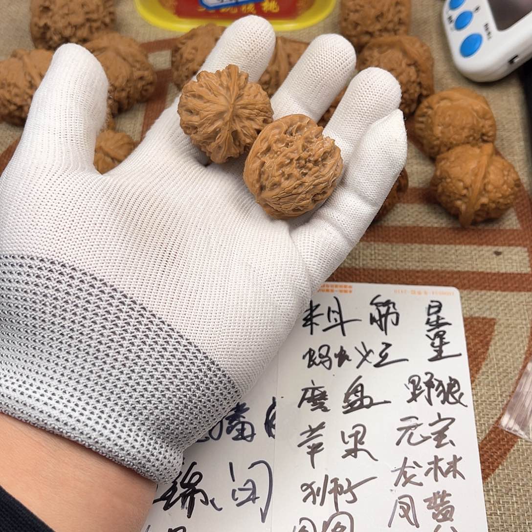 核桃把件寻****峰小尺寸全品苹果