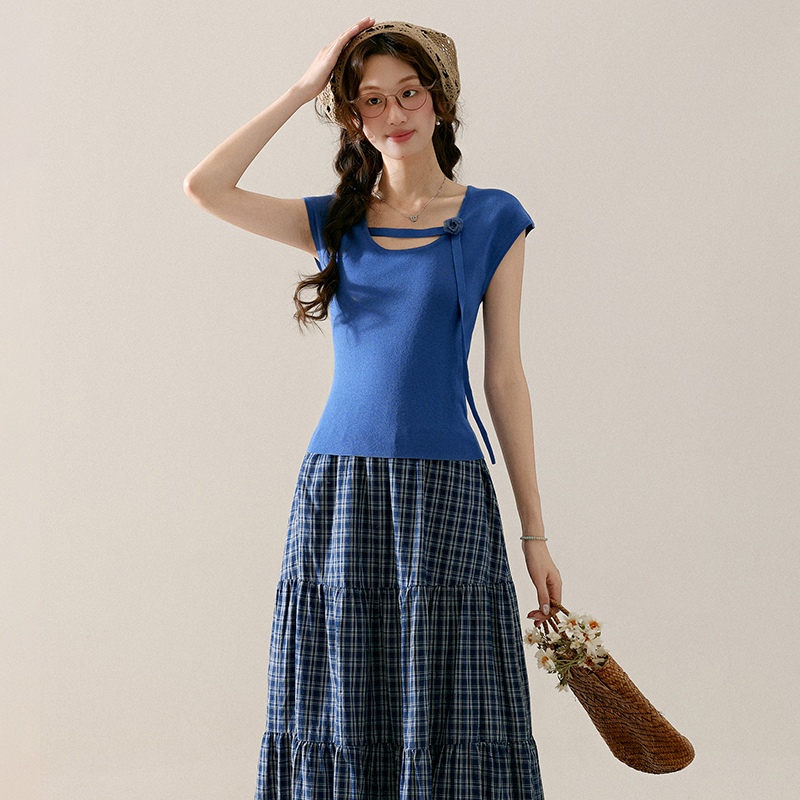 三寸藕【蓝鸢花影】气质设计感蓝色飞飞袖T恤女收腰显瘦上衣L251323