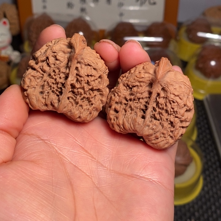 把件文玩核桃40座山雕