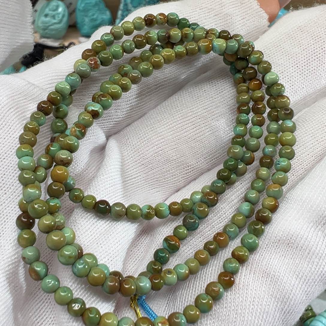 绿松石配饰未镶嵌