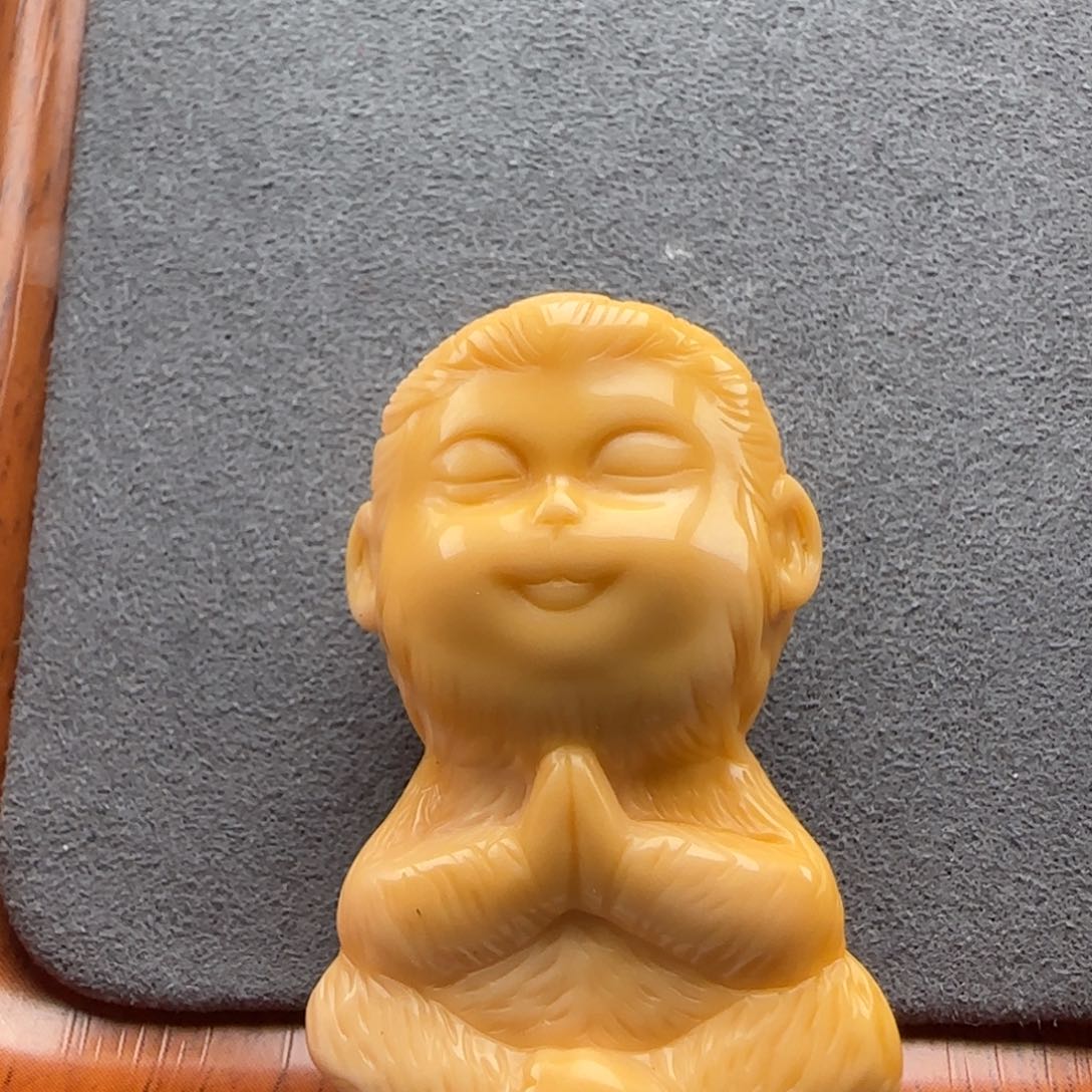 石英质玉未镶嵌配饰