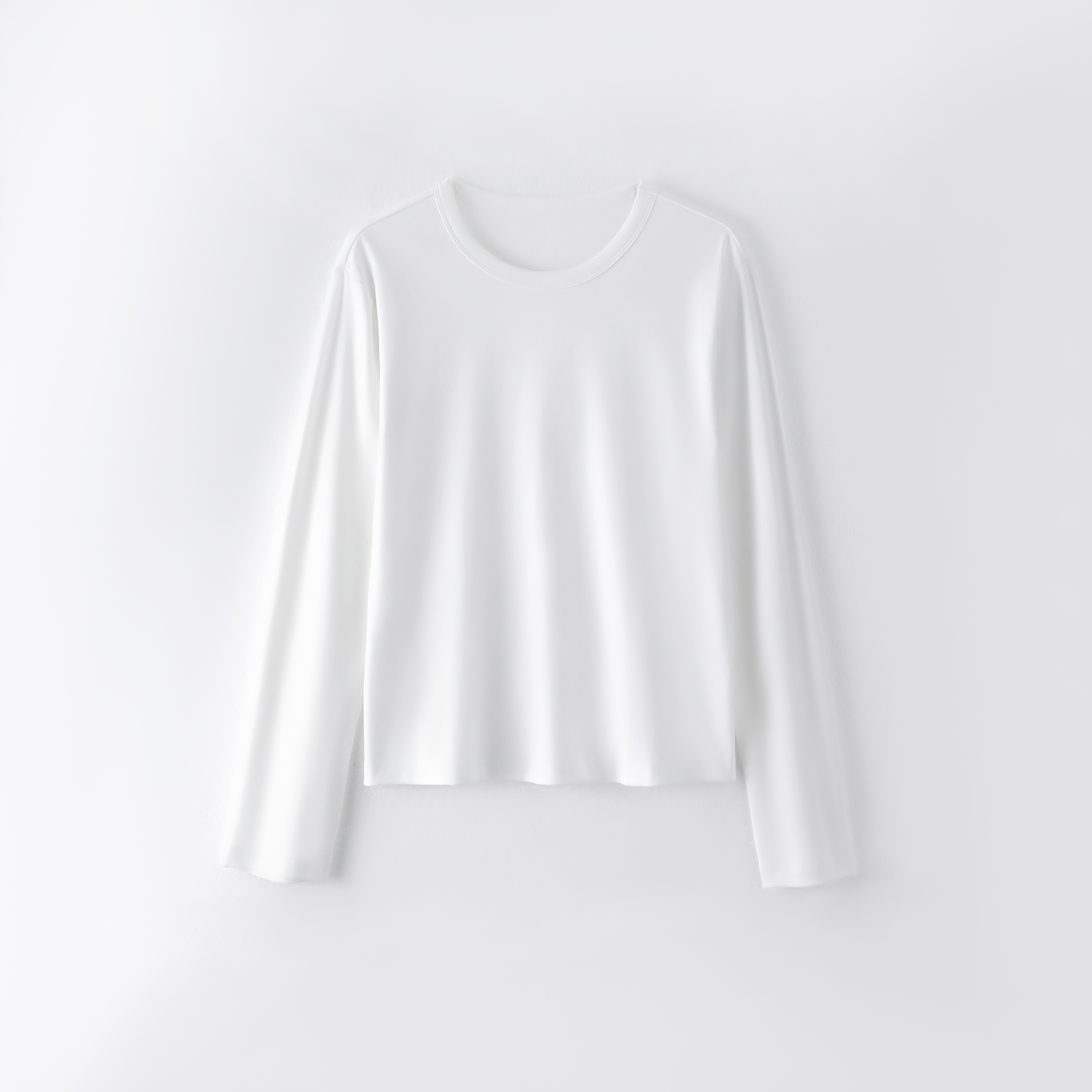 今婷春秋韩版时尚百搭白色休闲舒适圆领长袖打底T恤女-JH25101307