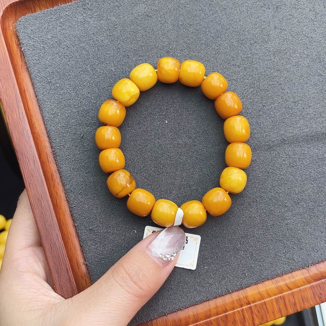 琥珀手链未镶嵌11m鸡油黄