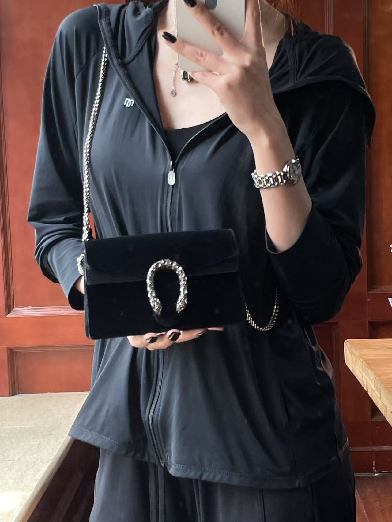 修复品GUCCI/古驰 黑色丝绒酒神mini