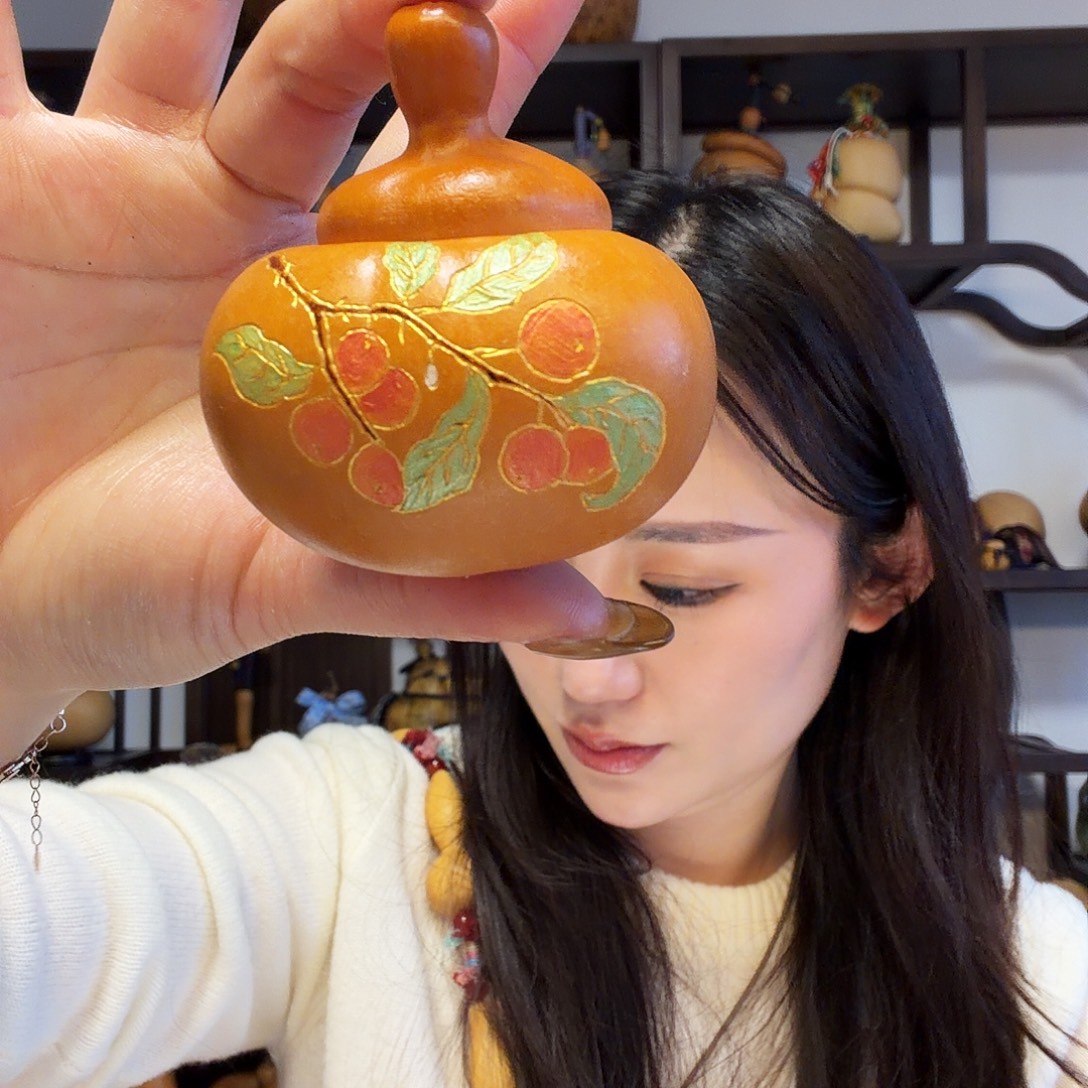W***h墨刻圆元宝钱袋子葫芦