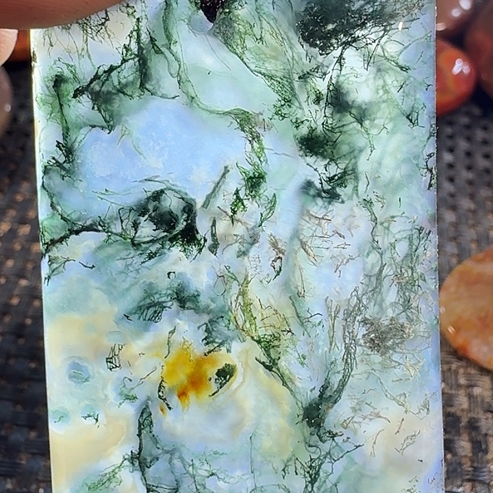 耀***花玛瑙/玉髓未镶嵌颈饰