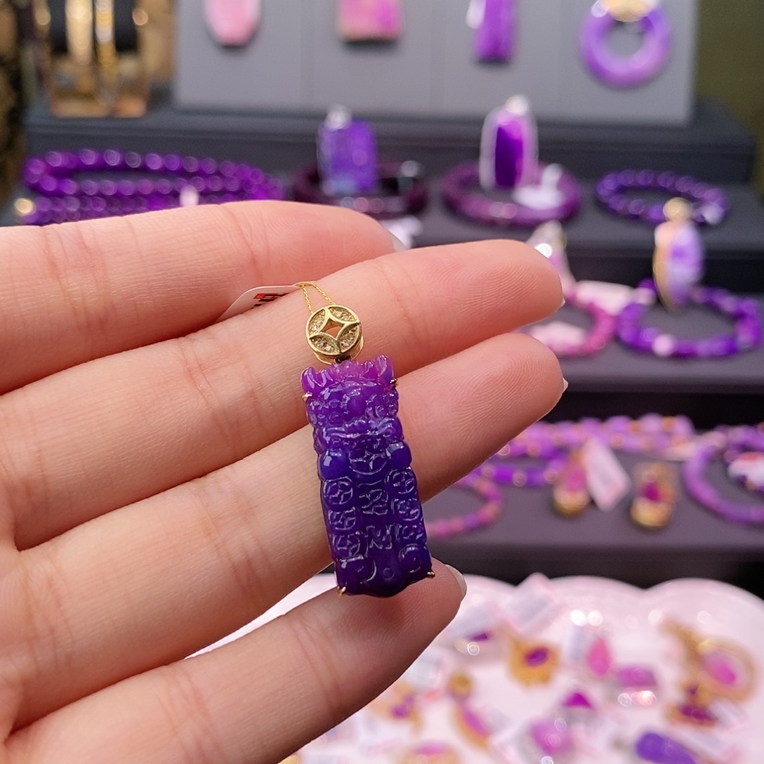 苏纪石（舒俱来）18K金镶嵌吊坠(不含链)