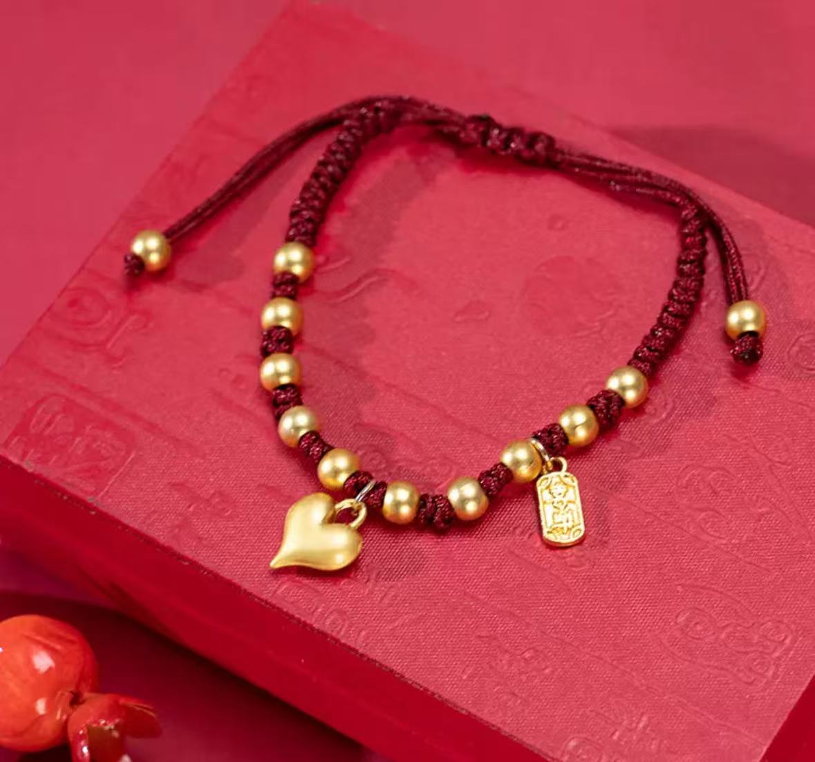 铜合金手链 K033  爱心红绳编织手链时尚气质百搭饰品女